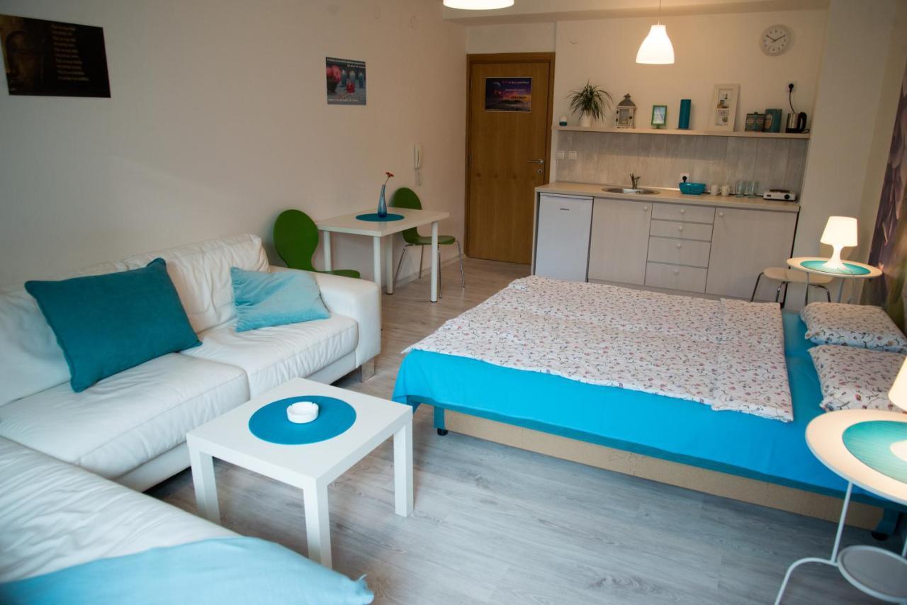 Blue Apartman Nis Luaran gambar